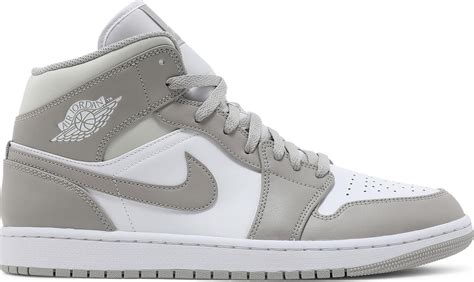 nike jordan 1 mid grijs|jordan 1 mid tops.